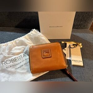 Dooney & Bourke Robert Pieri Tan Florentine Leather Wallet 🇮🇹